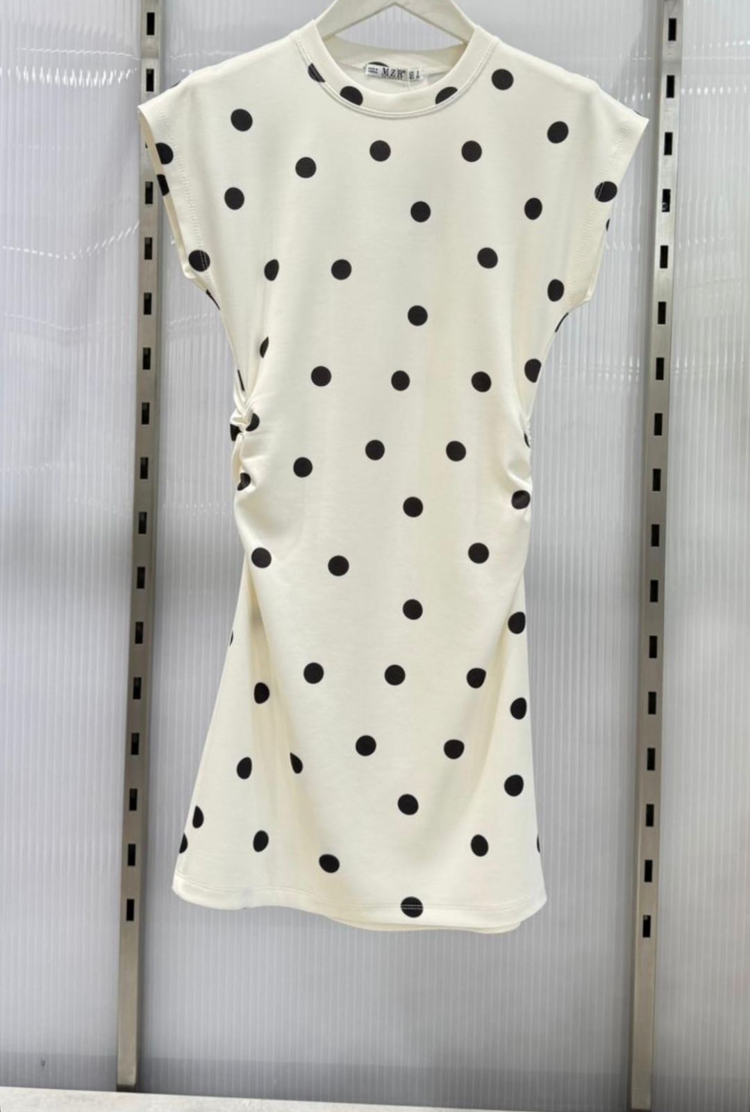 Polka dots short dress